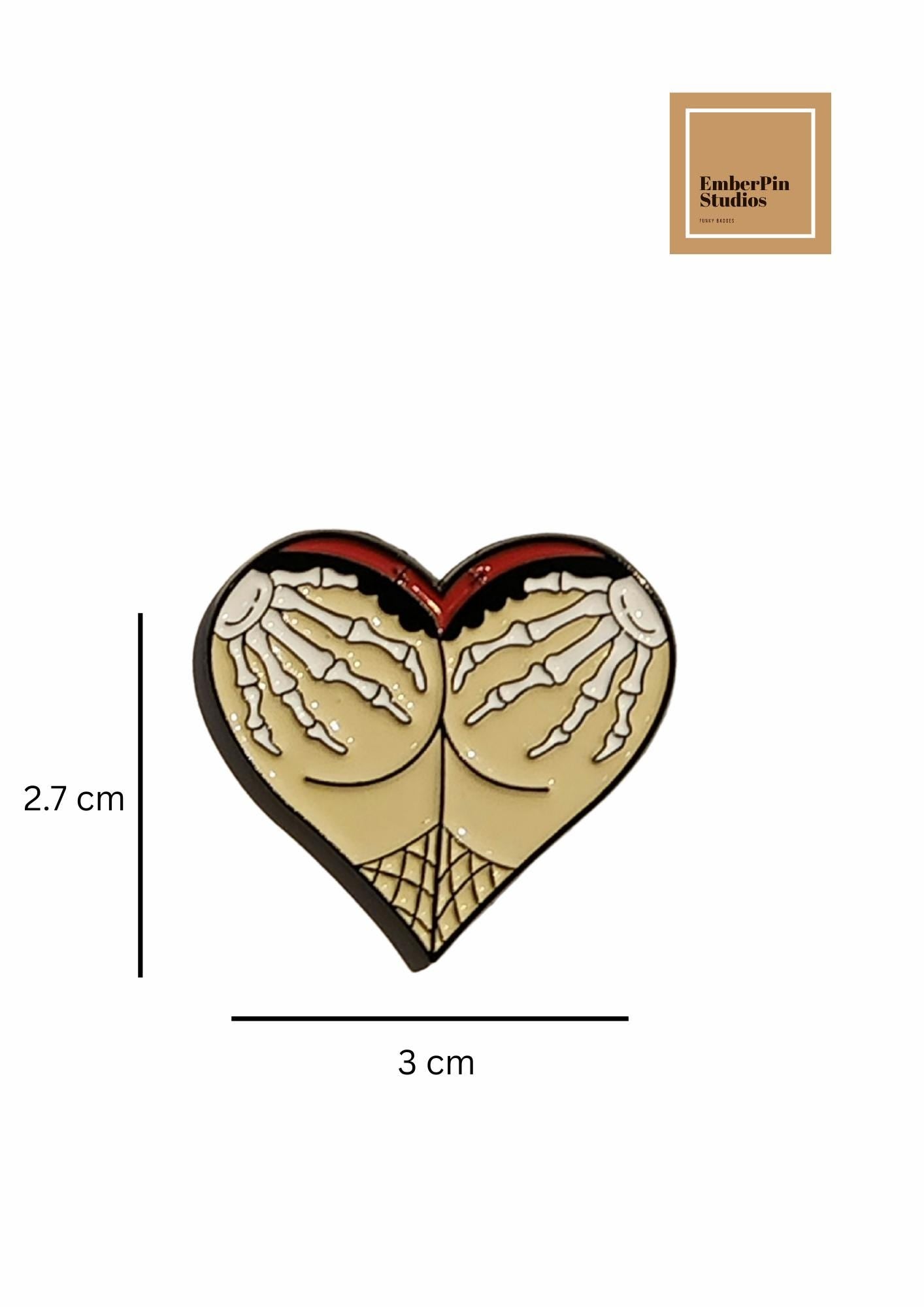 Gothic Heart Enamel Pins Set – Spooky Witchy Horror Aesthetic Pins, Dark Fantasy Valentine Heart Enamel Lapel Pins